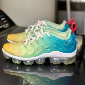 Nike Women’s Air Vapor Max / sz: 8